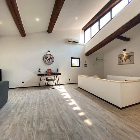 Duplex Des Etudes - Carcassonne Centre Apartment Luaran gambar